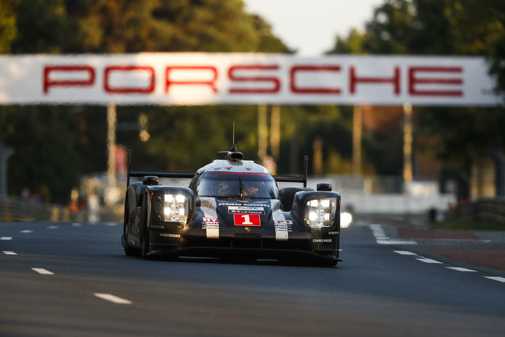 Toyota lmp1 le mans 2020