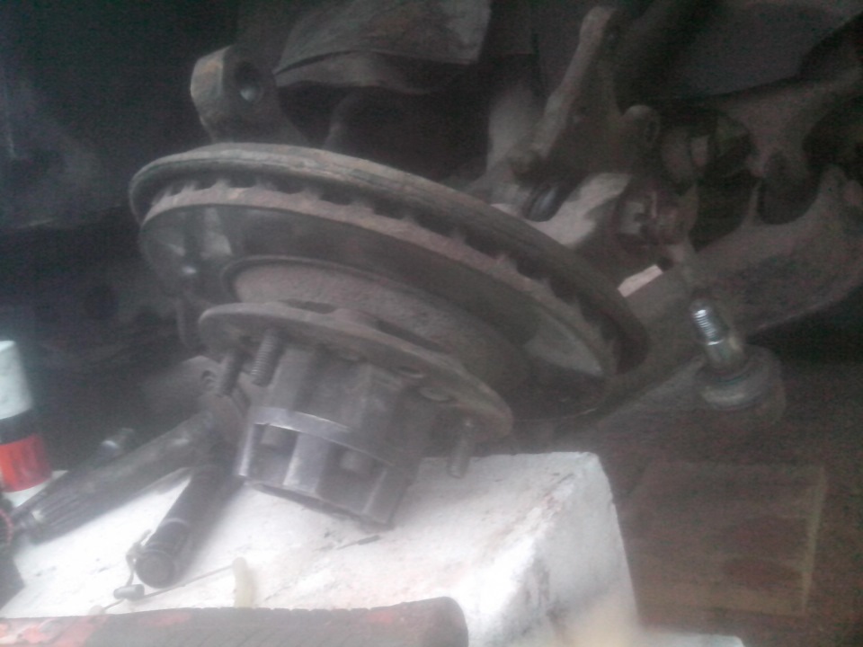 Замена игольчатых подшипников — Opel Monterey, 3,2 л, 1993 года ...