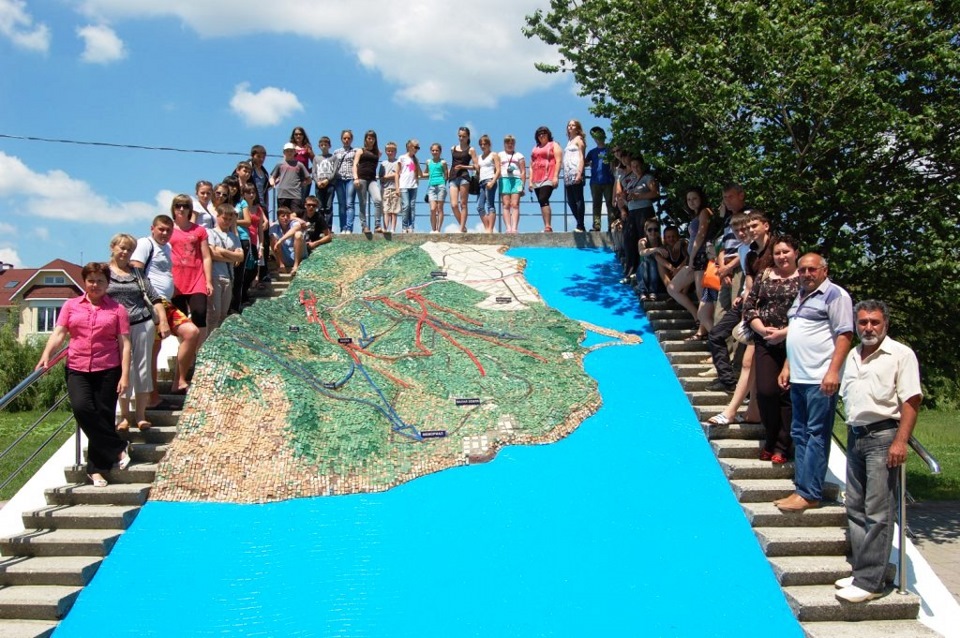 Вулканическая грязь анапа. «атамань» казачья станица - этнографический комплекс. Тамань экскурсии. Тамань экскурсии. Анапа деревня тамань автомань.