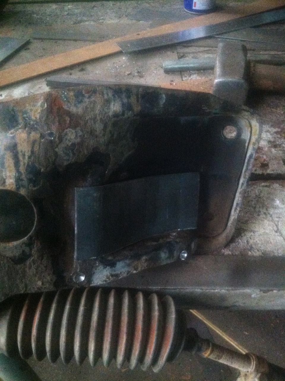 Крепление рычага ае85 на балку — Toyota Starlet (60), 1,3 л, 1982 года ...