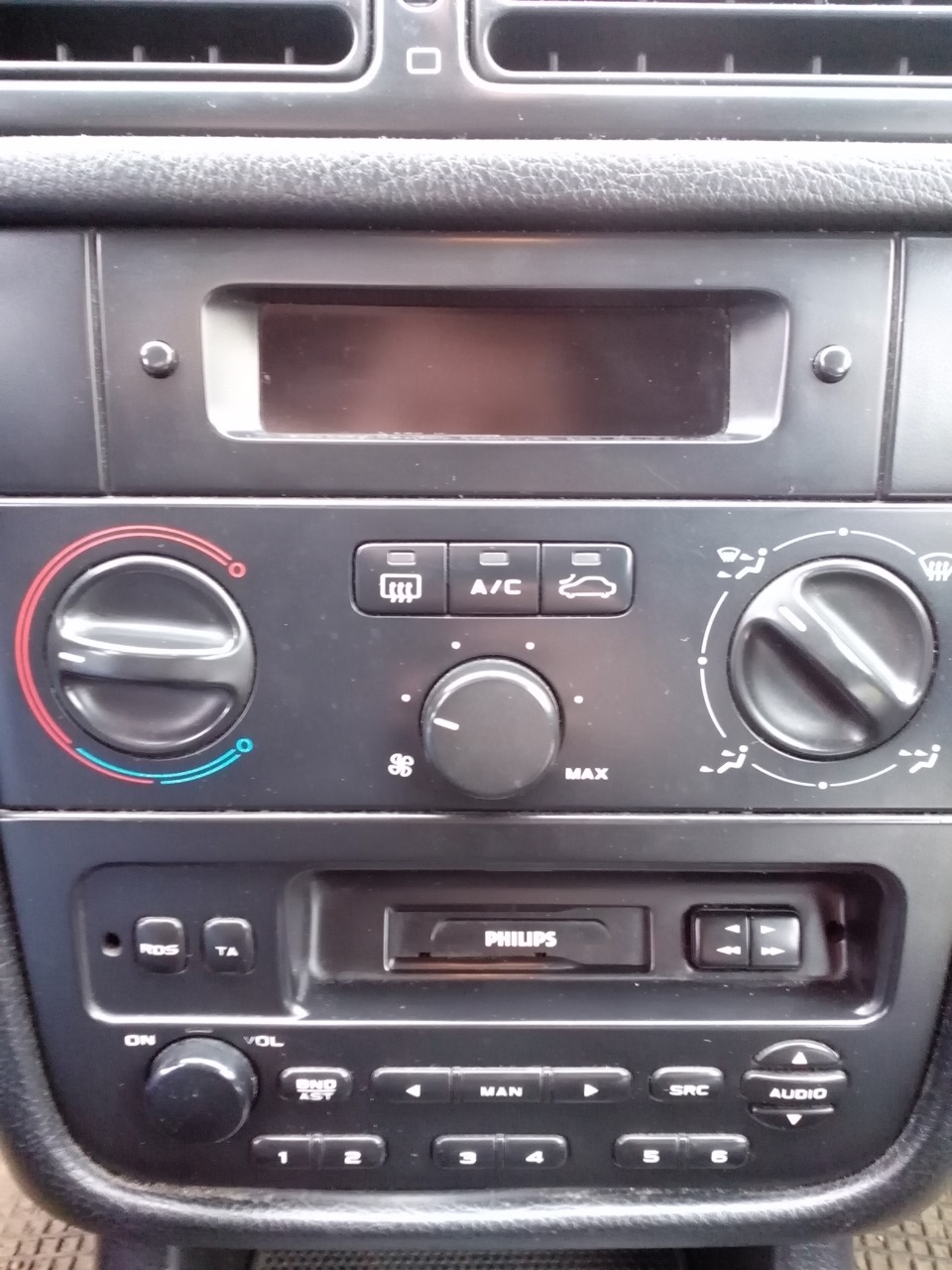 Рамка под магнитолу? — Peugeot 406, 1,8 л, 1999 года | автозвук | DRIVE2