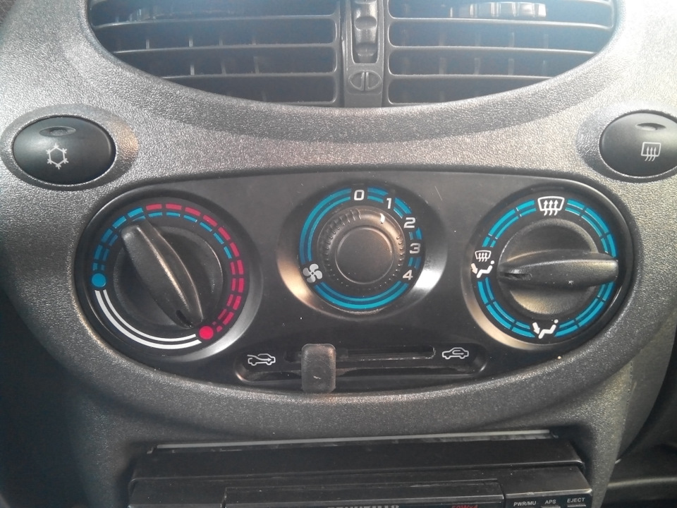 Пересвет блока управления печкой и приборной панели. — Lada Калина ...