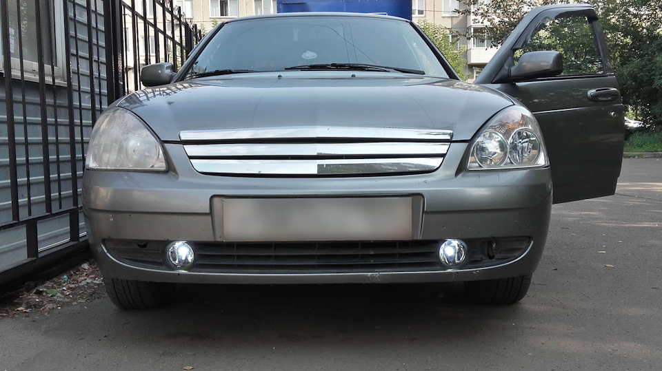 Запотевание фар (Решено) — Lada Приора седан, 1,6 л, 2009 года | своими ...