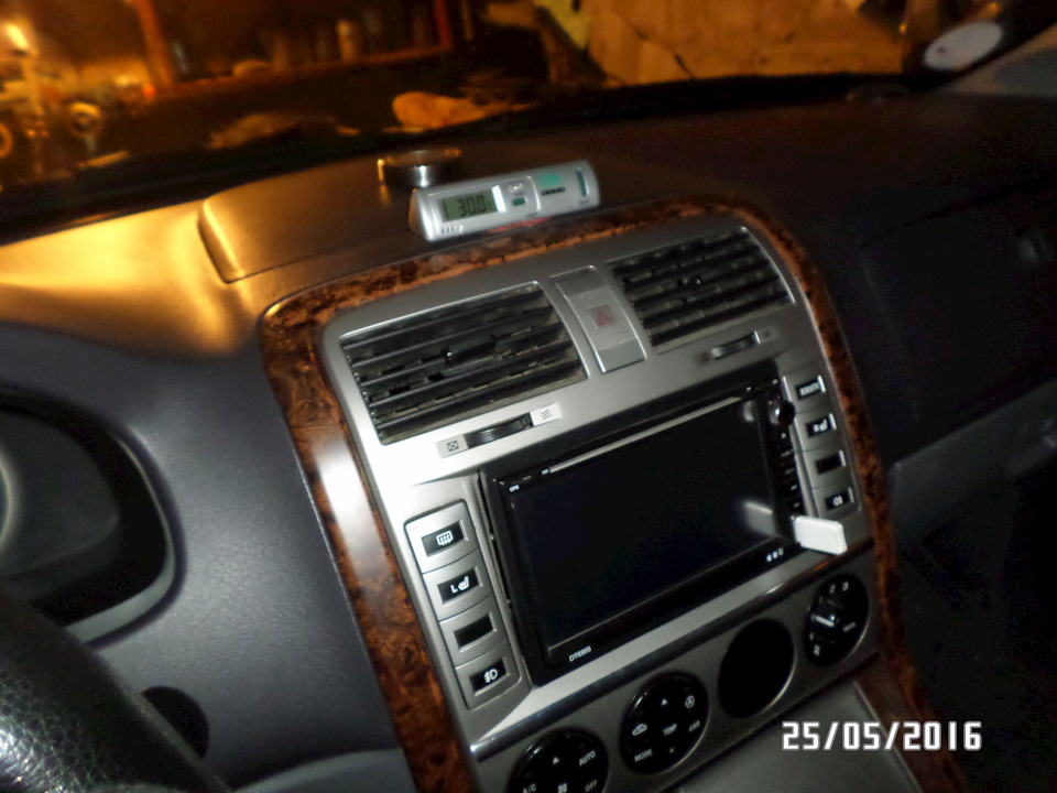 Фото в бортжурнале KIA Carnival (1G)