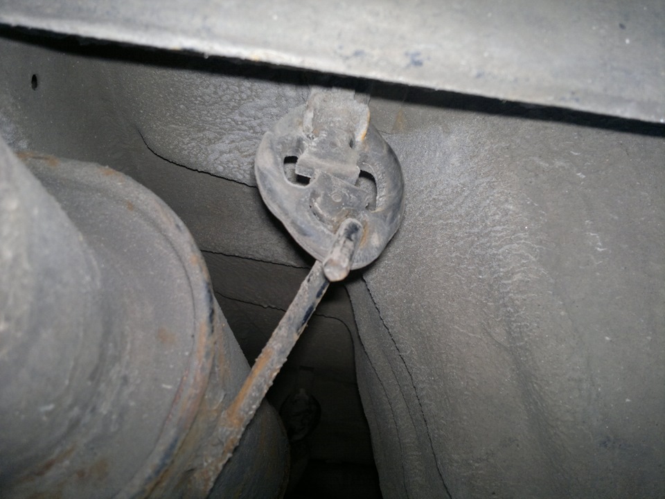 Установка нового прямоточного глушителя фирмы NeX. — LADA 2114, 1,5 л ...