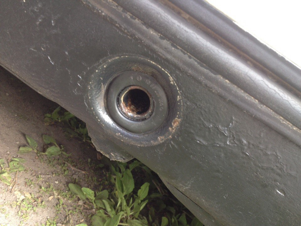 Заглушка порога — Mercedes-Benz E-Class (W210), 3,2 л, 1998 года ...