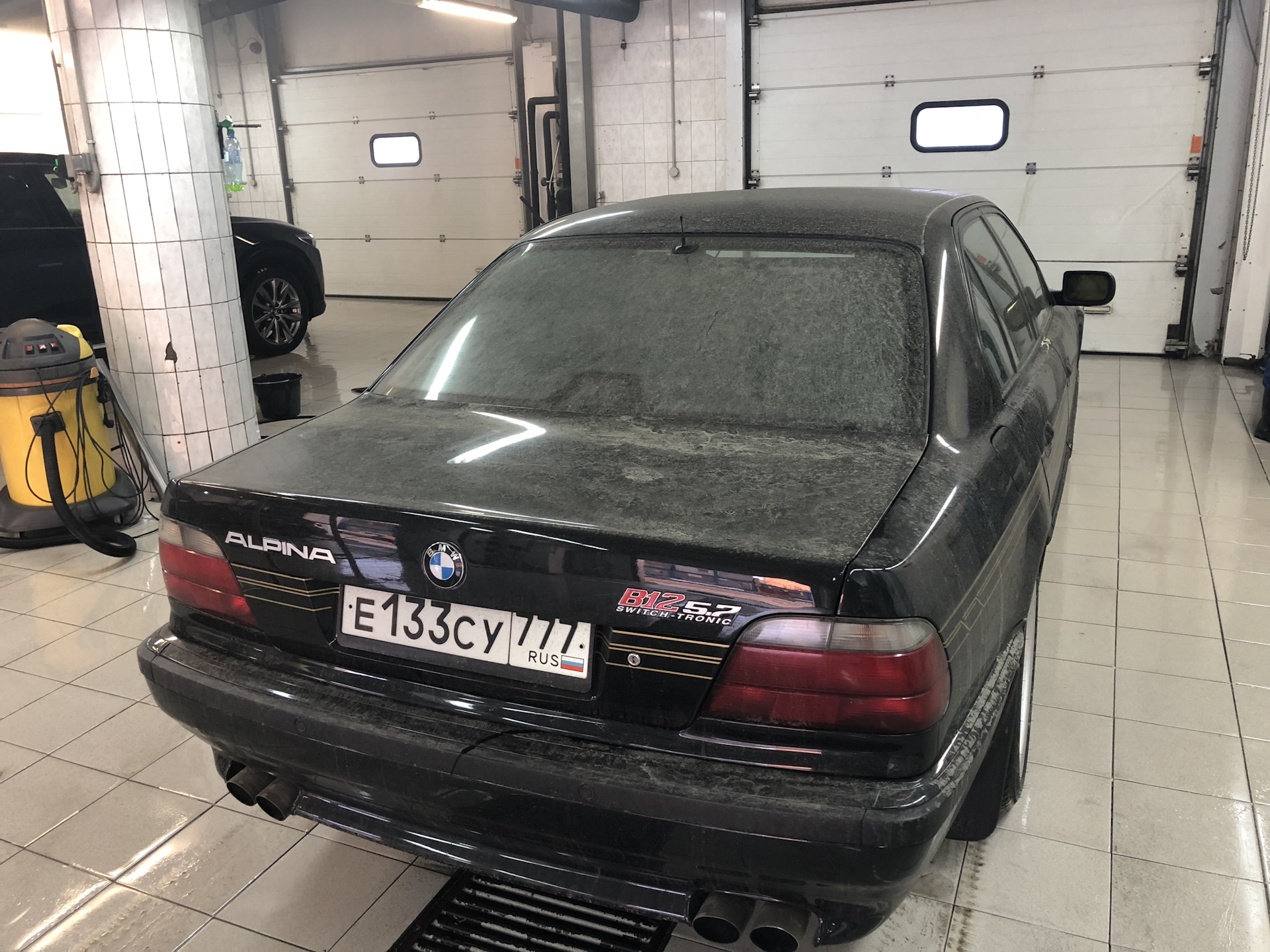 Адаптер под "спортивный" руль. — Volvo 740, 2,3 л, 1991 года ...