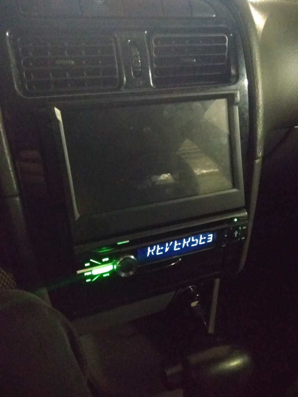 Фото в бортжурнале Toyota Avensis I