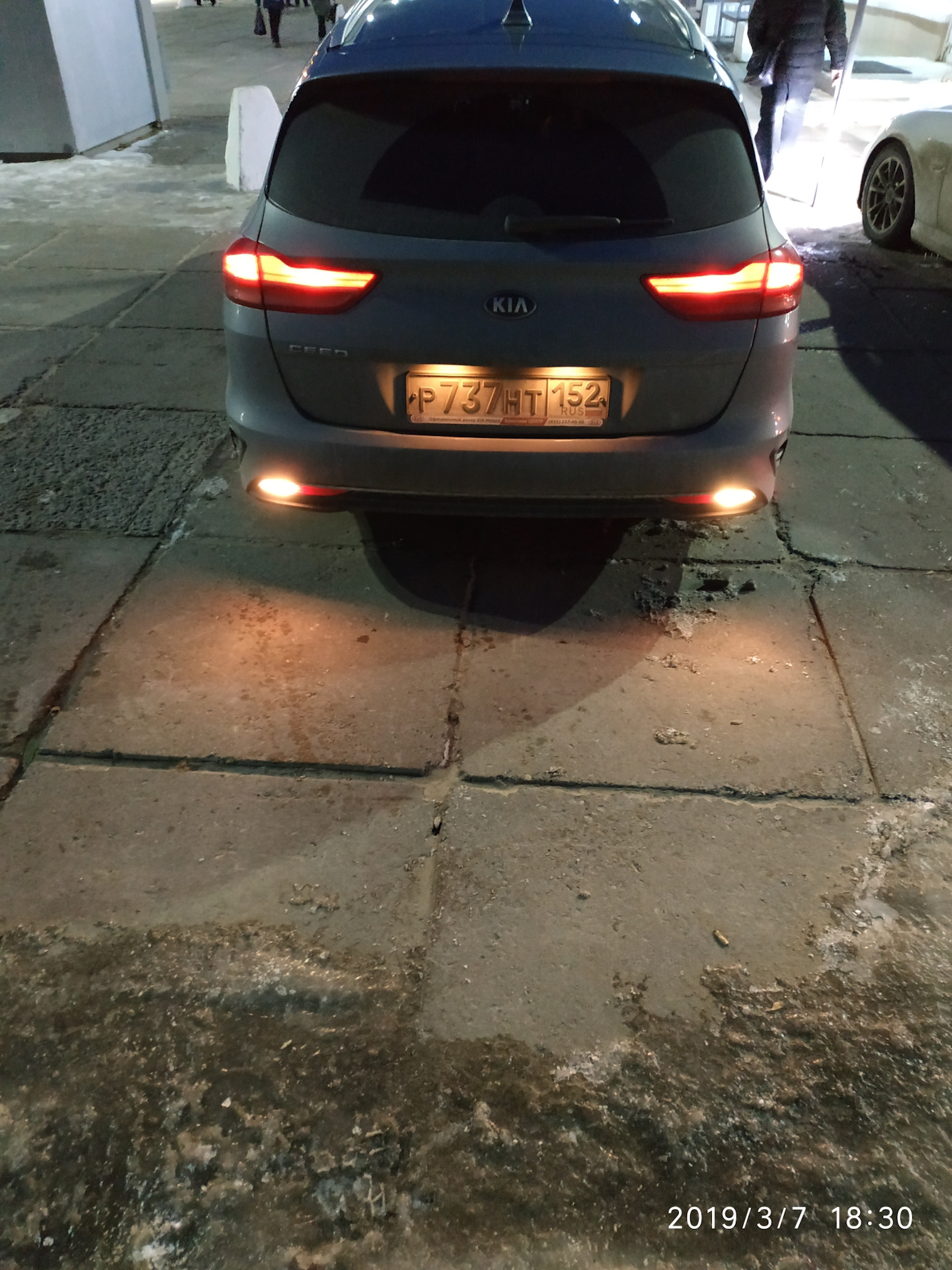 Лампы заднего хода Kia ceed sw 2019 — KIA Ceed SW (3G), 1,6 л, 2019 ...