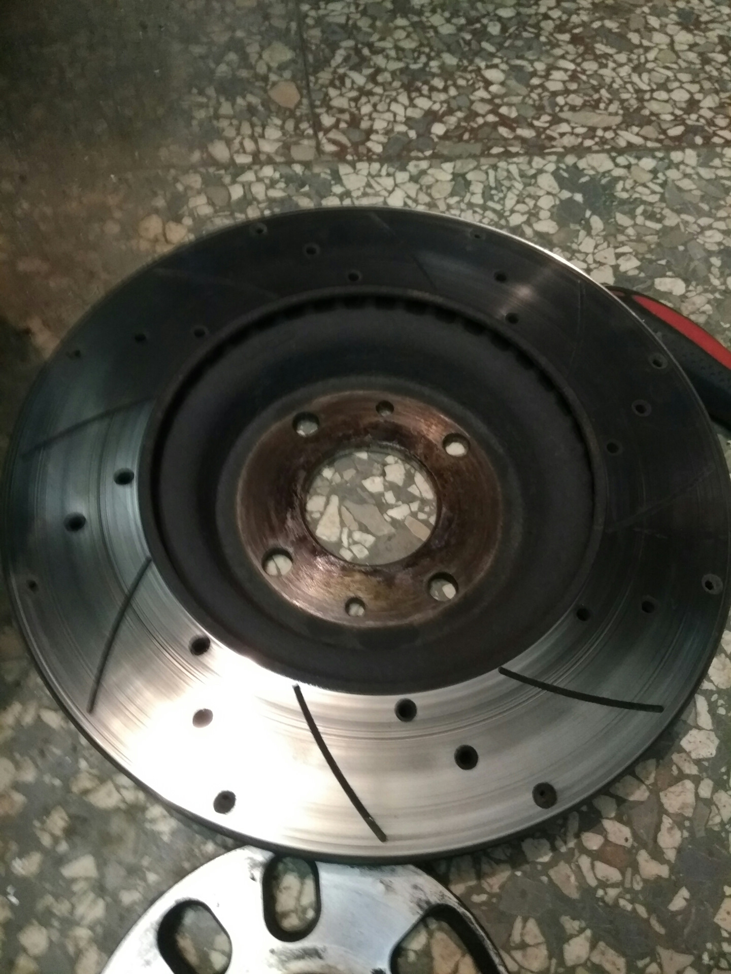 Тормозные диски на калину 1 какие лучше - 97 фото