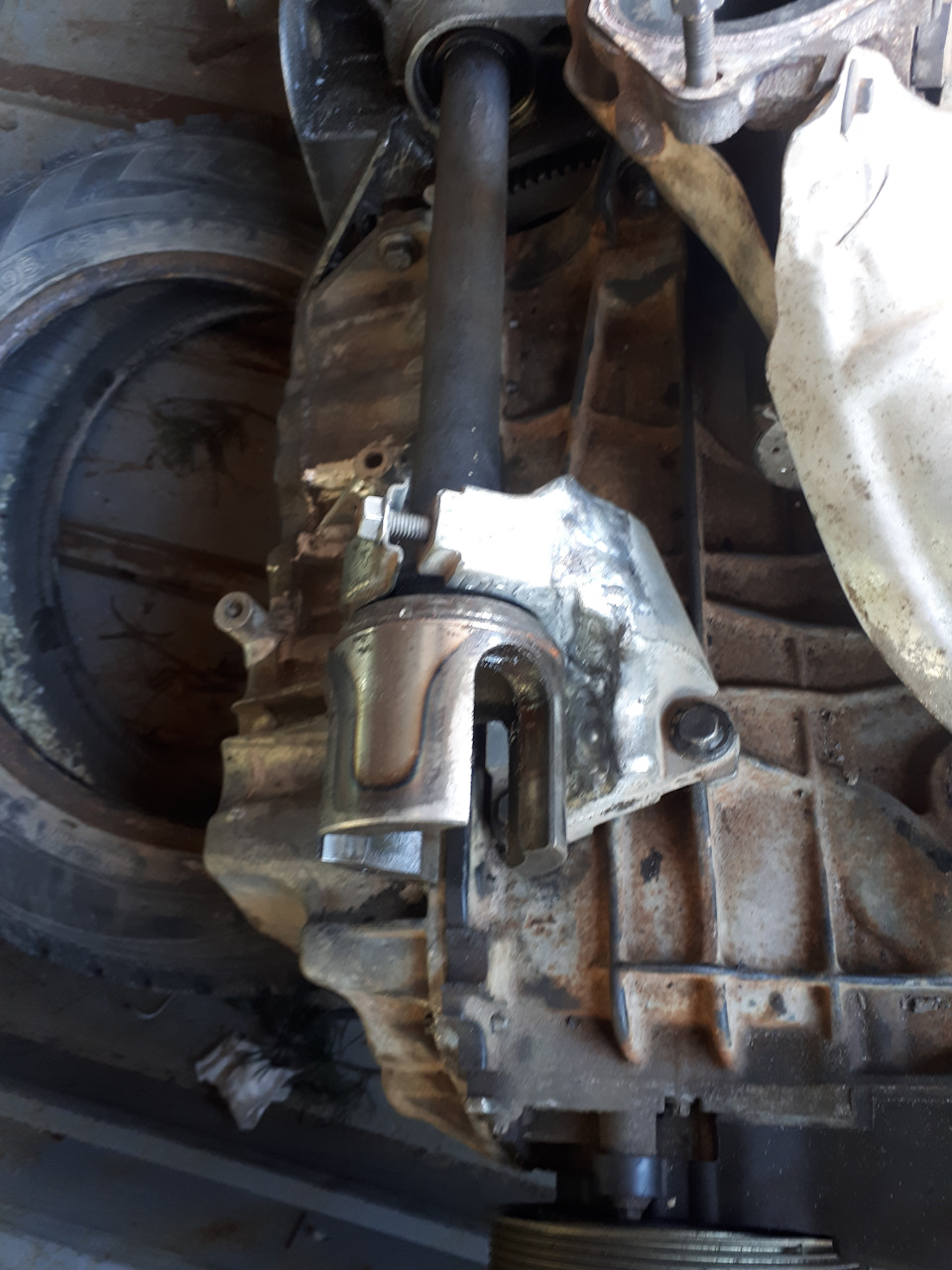 Замена двигателя F4R820 (бензин) Renault Trafik на двигатель от Дастера ...