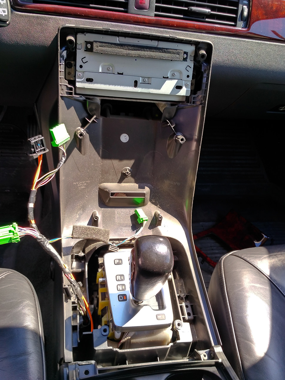 Фото в бортжурнале Volvo V70 III