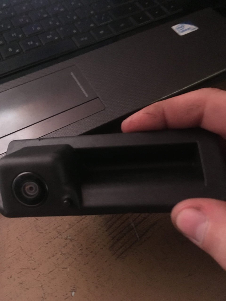 Камера заднего вида с омывателем — Volkswagen Polo Sedan