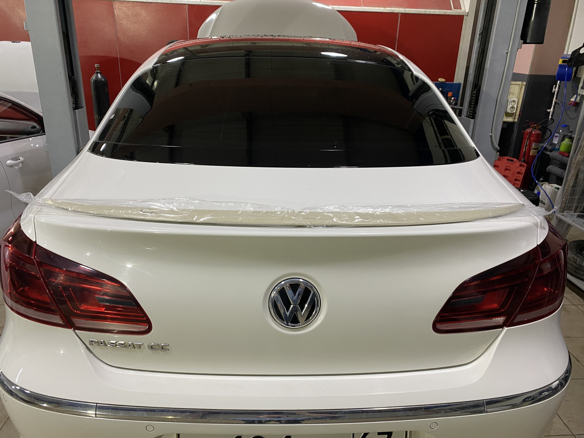 19# Спойлер — Volkswagen Passat CC, 1,8 л, 2013 года | стайлинг | DRIVE2