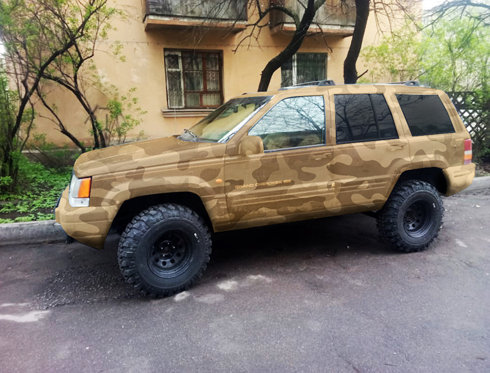 Jeep Чероки сафари