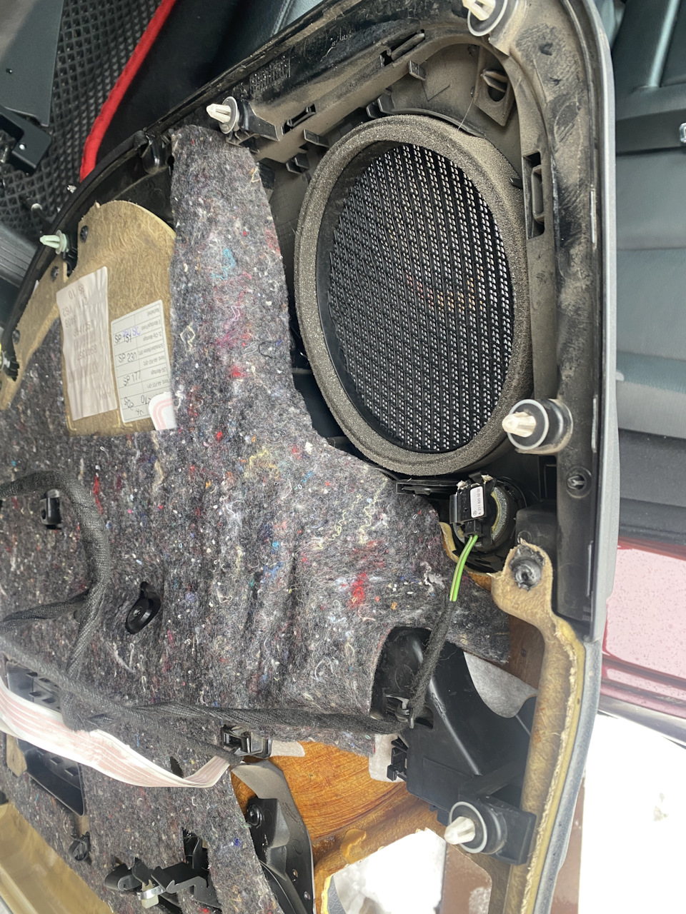 Захрипел динамик — Mercedes-Benz E-class (W211), 2,8 л, 2007 года ...