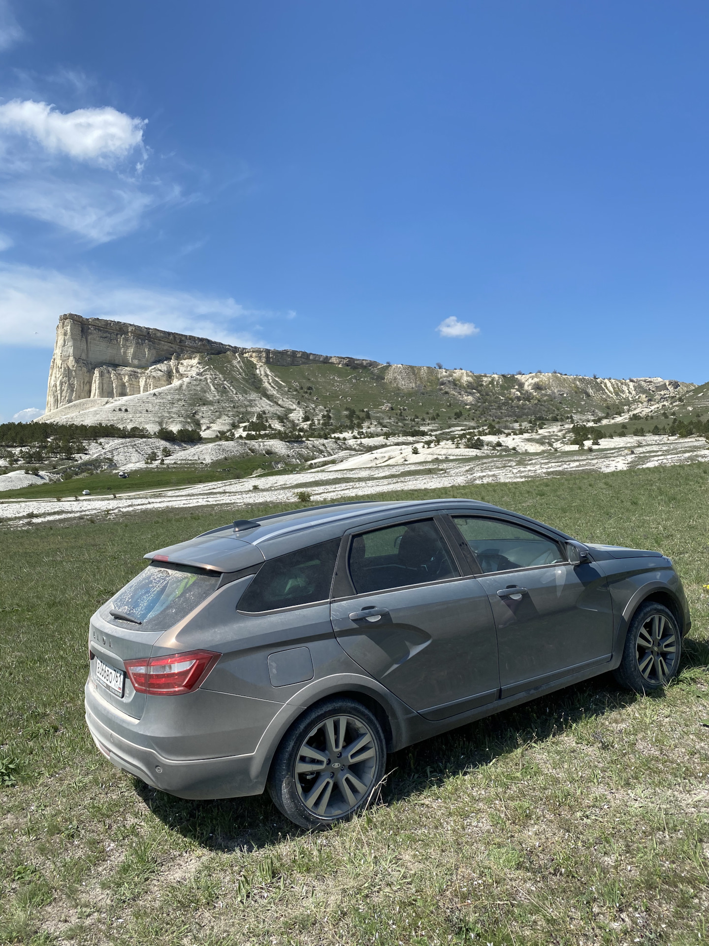 Lada Vesta SW Cross в горах