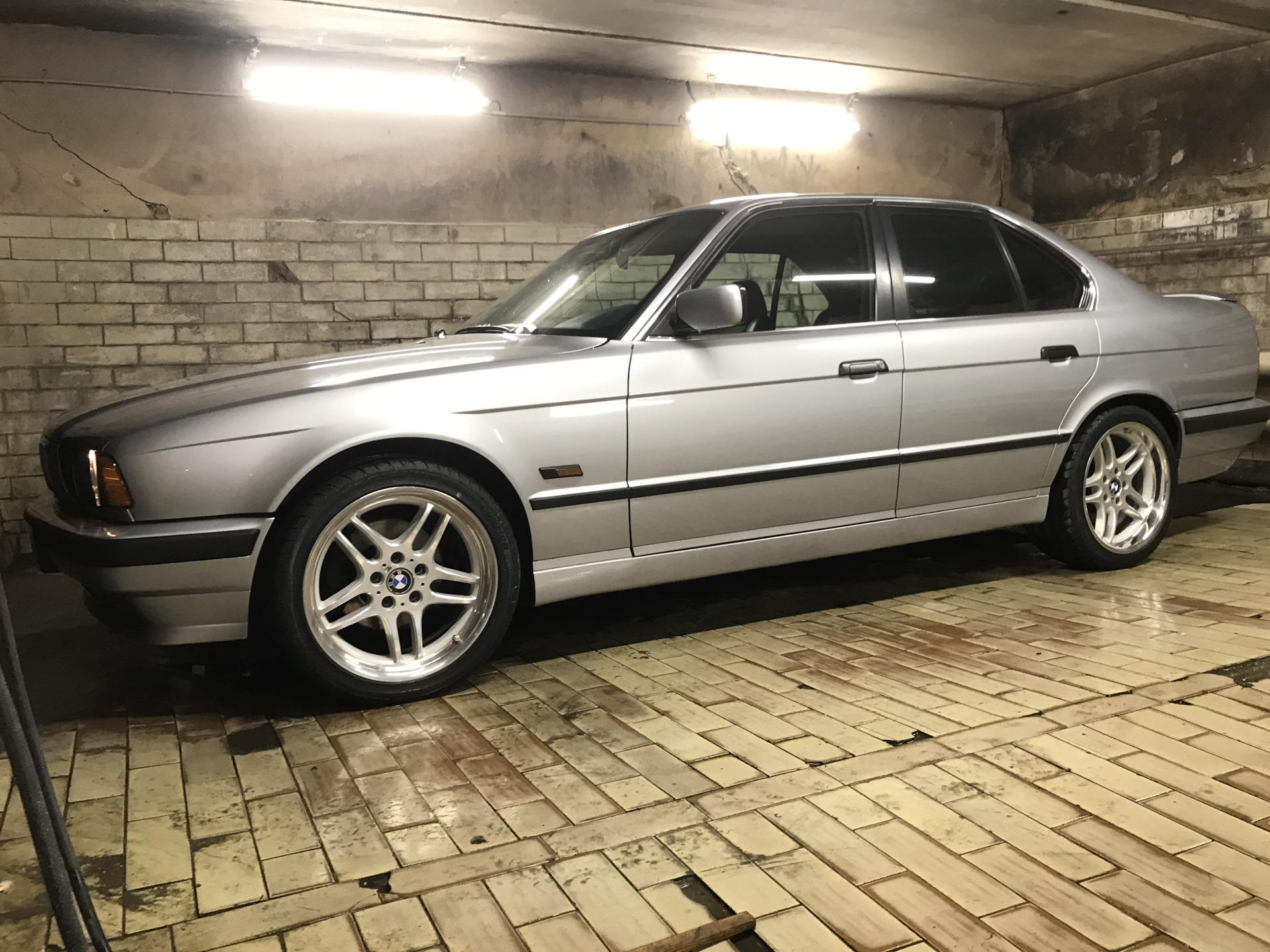 Пробуждение после зимней спячки. Установка дисков. Тонировка delete