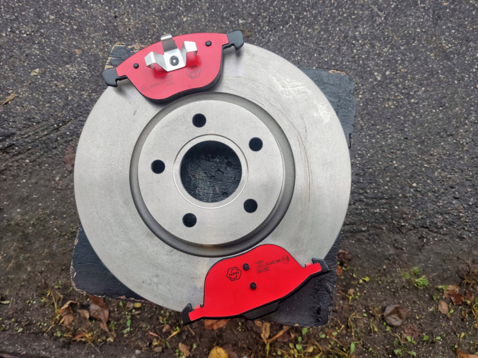 Подготавливаем свежий комплект. — Ford Focus Hatchback III