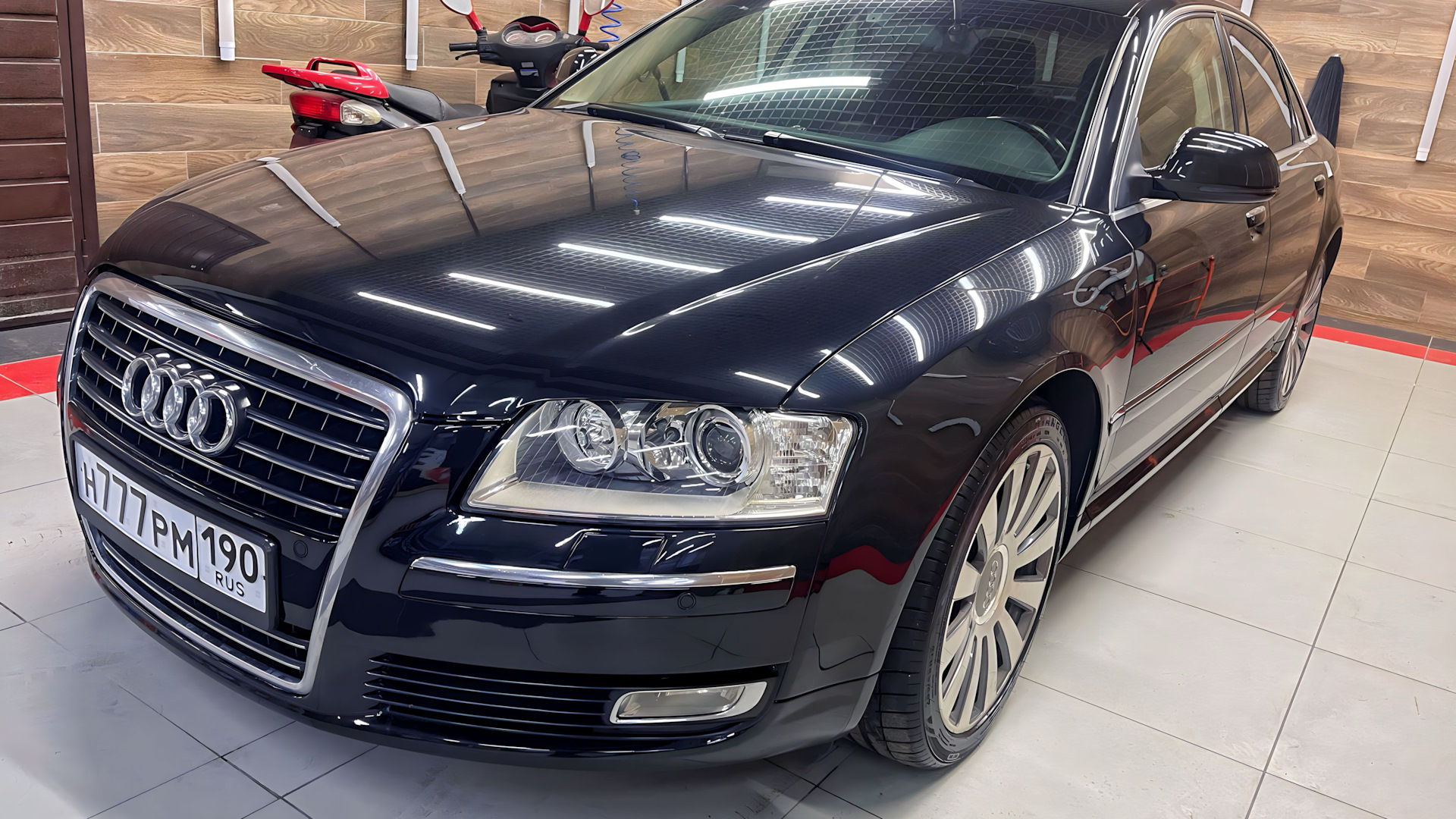 Audi A8 (D3) 4.2 бензиновый 2007 | 4.2 SuperStar на DRIVE2