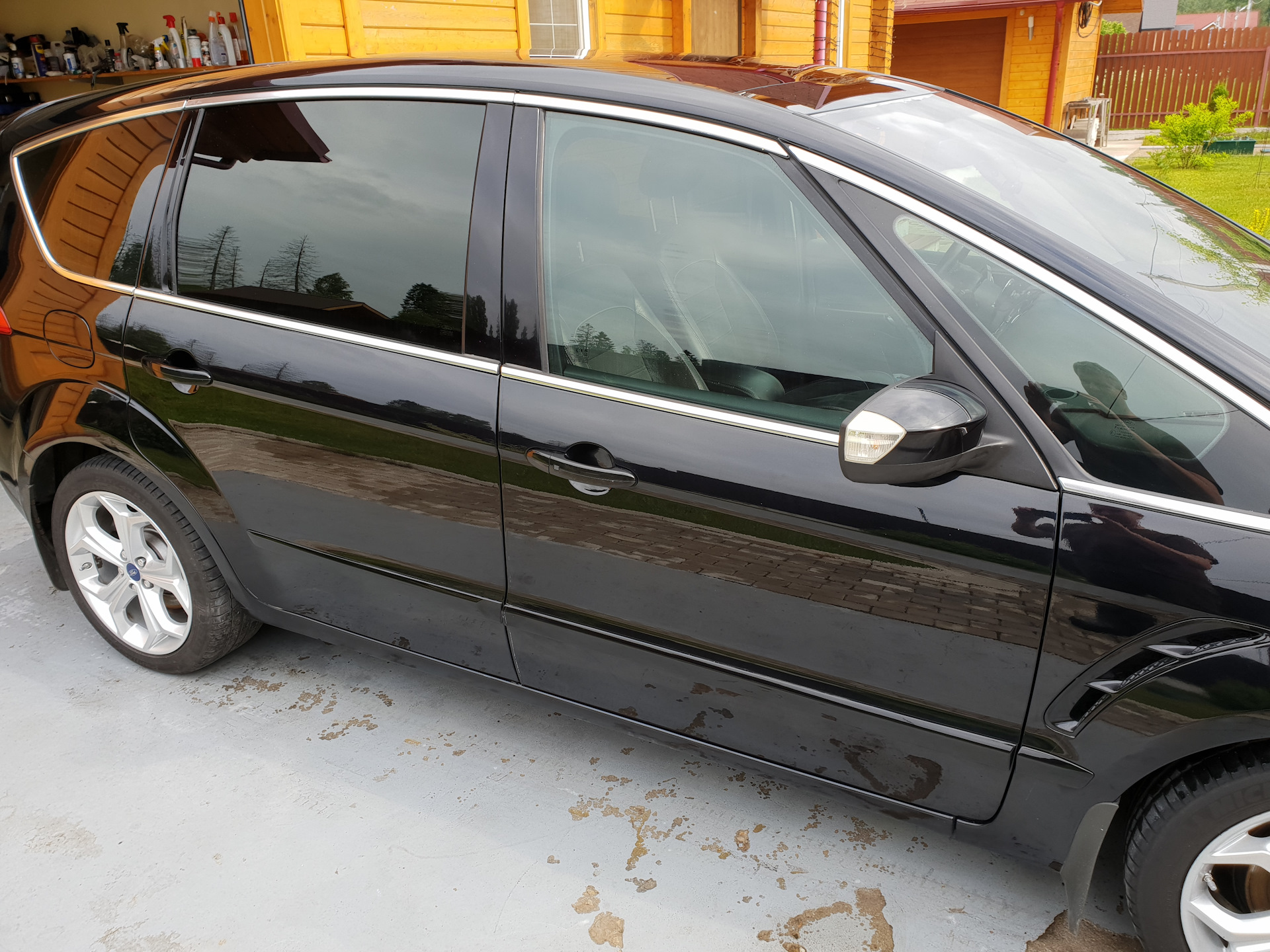 S max 1.8. Кузов Ford s Max. S Макс вторые руки. Кузов Форд ЭС Макс в плохом состоянии 2013 года. Форд s Max дверь после покраски.