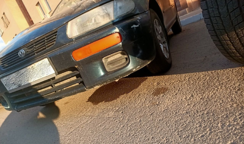 Завел машину спустя месяц простоя — Mazda 323 V, 1,5 л, 1995 года ...