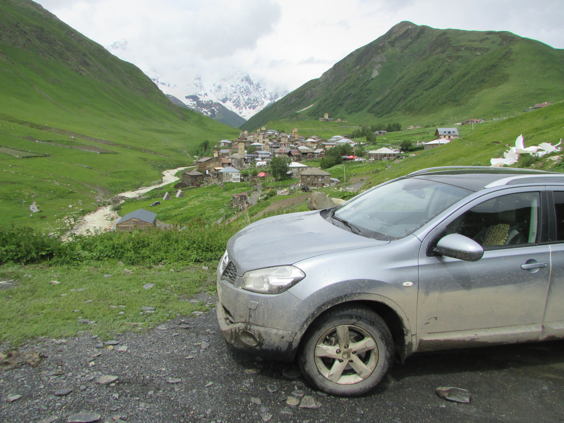 Грузия-2023. Часть первая. Дорога туда — Nissan Qashqai+2, 1,6 л, 2010 года  | путешествие | DRIVE2