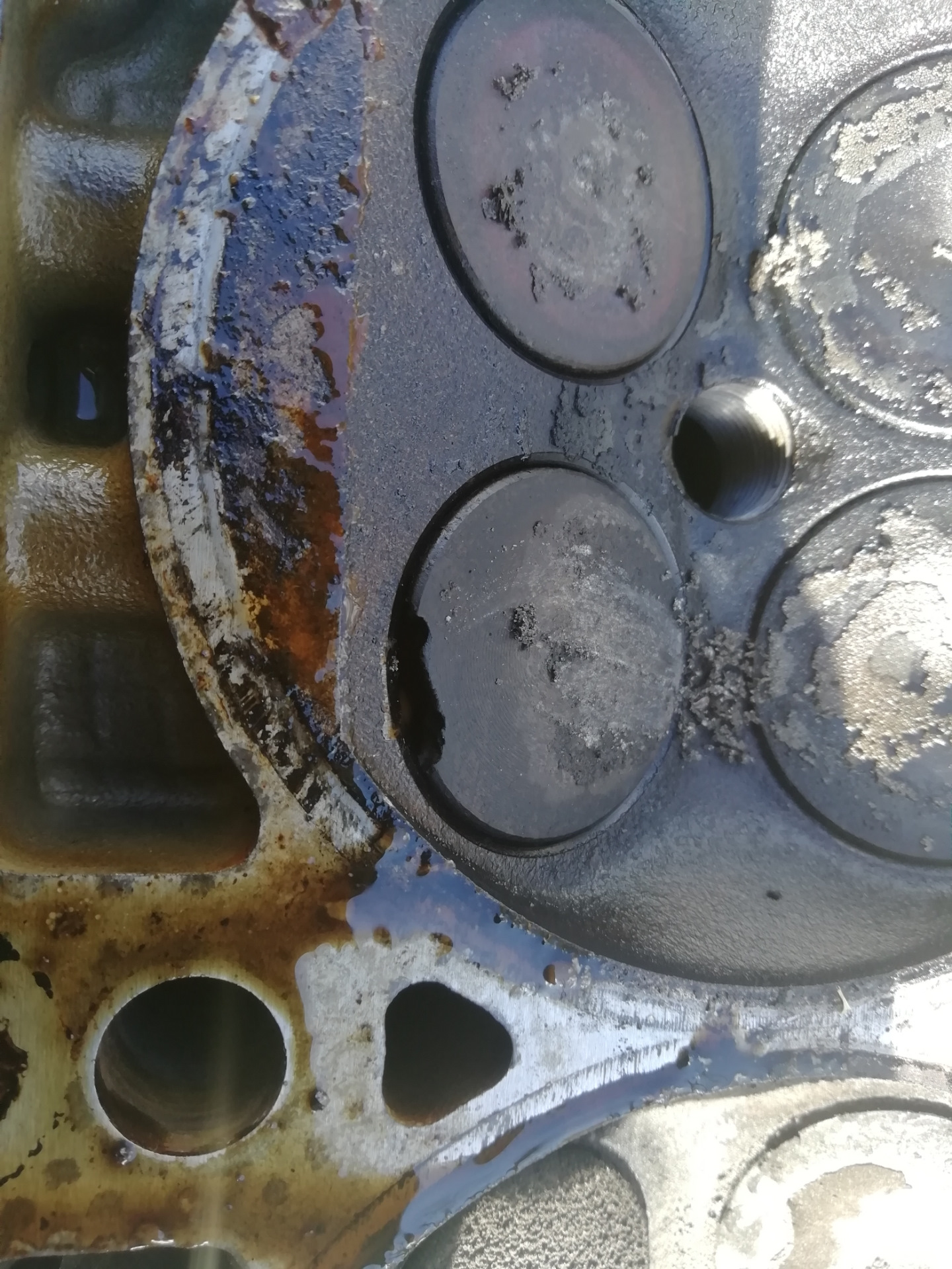 Прогорел выпускной клапан гбц. — Mercedes-Benz E-class Estate (S210), 2 ...