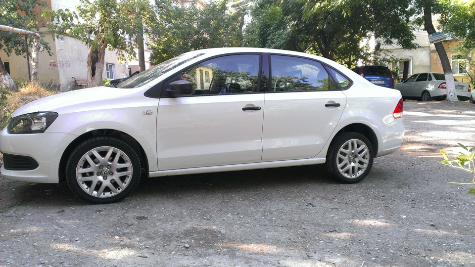 Двигатель подтраивает — Volkswagen Polo Sedan, 1,6 л, 2015 года ...