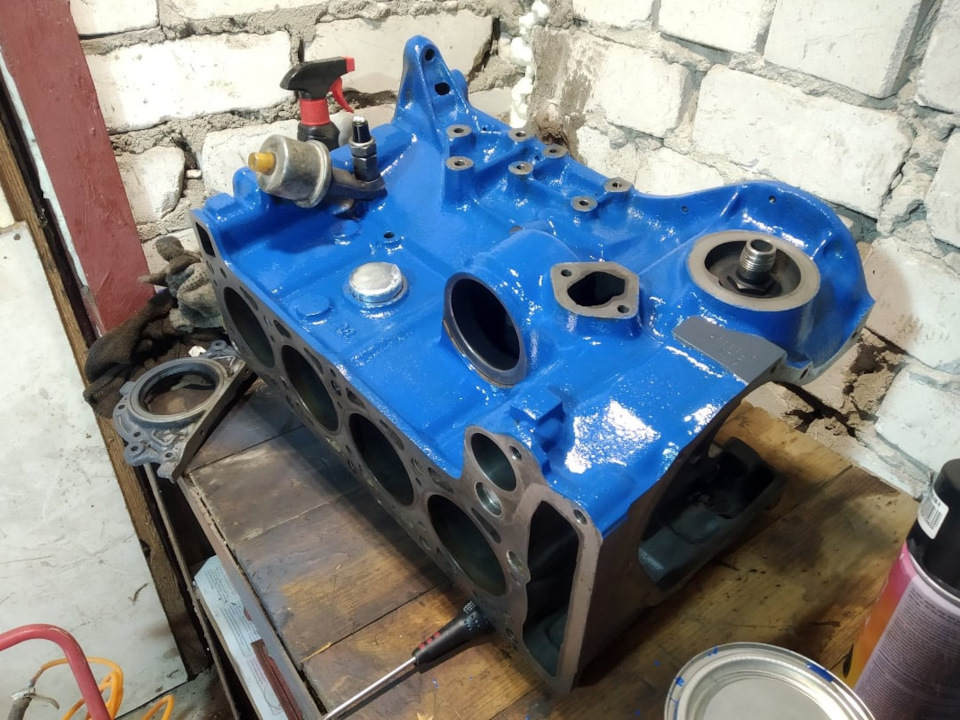 -тер, тер и дотер до блеска))) после мойки вручную с бытовой химией, бензином, зачистки насадками к шуруповерту и нанесения Металкида получился вот такой результат. Впереди расточка) — Lada 4x4 3D