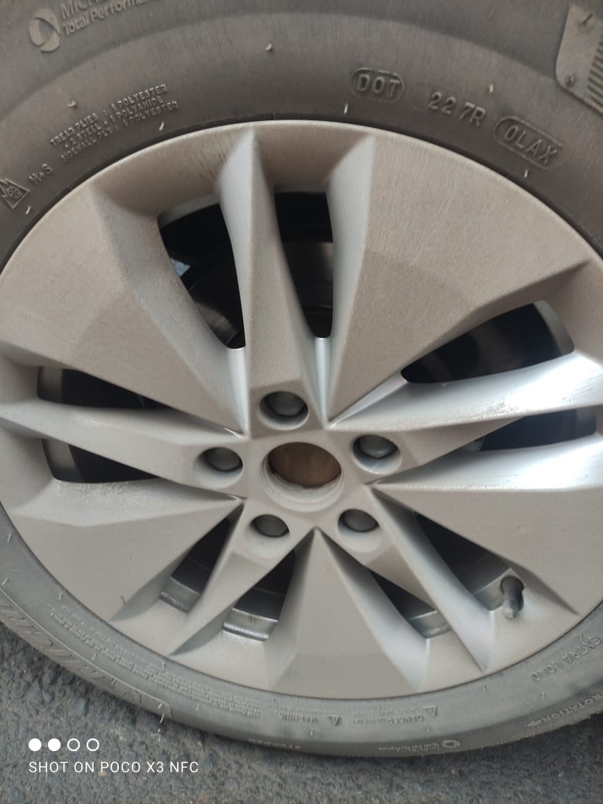 Ступичные колпачки. — Skoda Octavia A8 Mk4, 1,4 л, 2021 года | колёсные ...