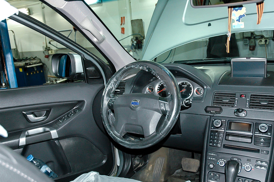 ANTISKID service required или замена датчика положения рулевого колеса Volvo XC90 ANTISKID service required или замена датчика положения рулевого колеса Volvo XC90