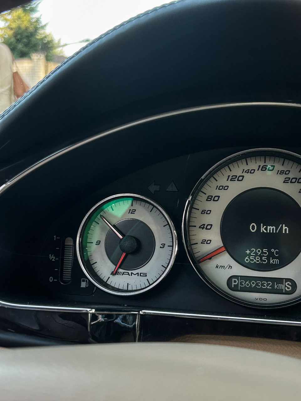 Фото в бортжурнале Mercedes-Benz CLS 55 AMG (C219)