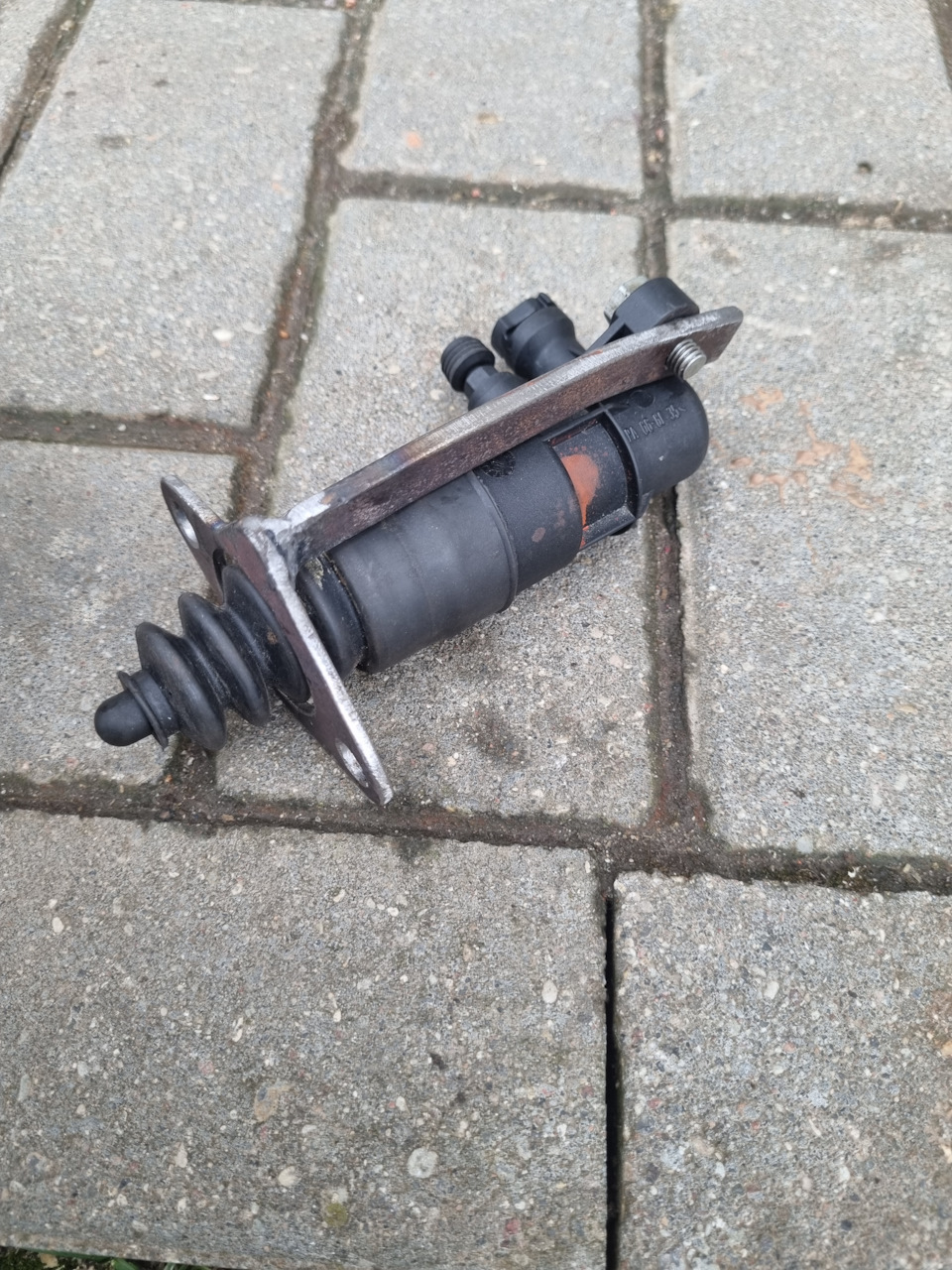 Тугая педаль сцепления — Skoda Octavia A7 Mk3, 1,4 л, 2013 года ...