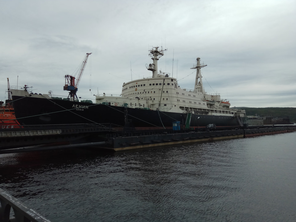 Мурманск, Ленин и Териберка — Land Rover Discovery II, 2,5 л, 2003 года ...