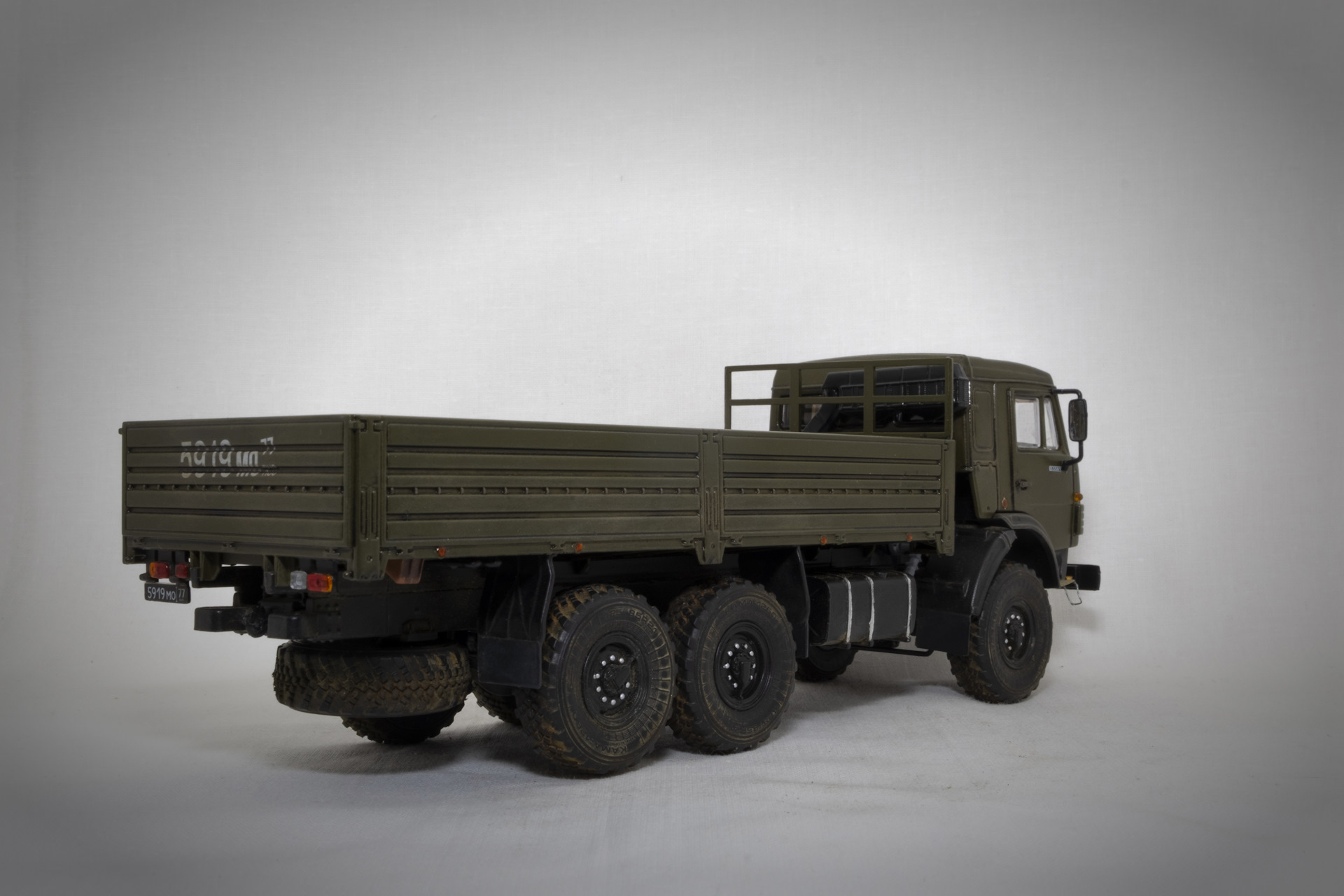 Масштабная модель камаз 53501. Каталог 53501. Модель камаз мустанг звезда днище. Камаз 53501 бортовой автоистории. Камаз 53501 бортовой автоистории.