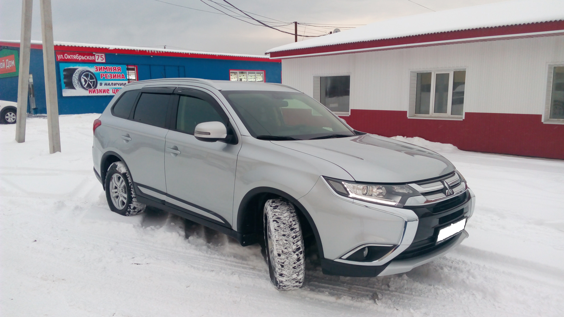 Mitsubishi Outlander (3G) 2.0 бензиновый 2015 | Аут 