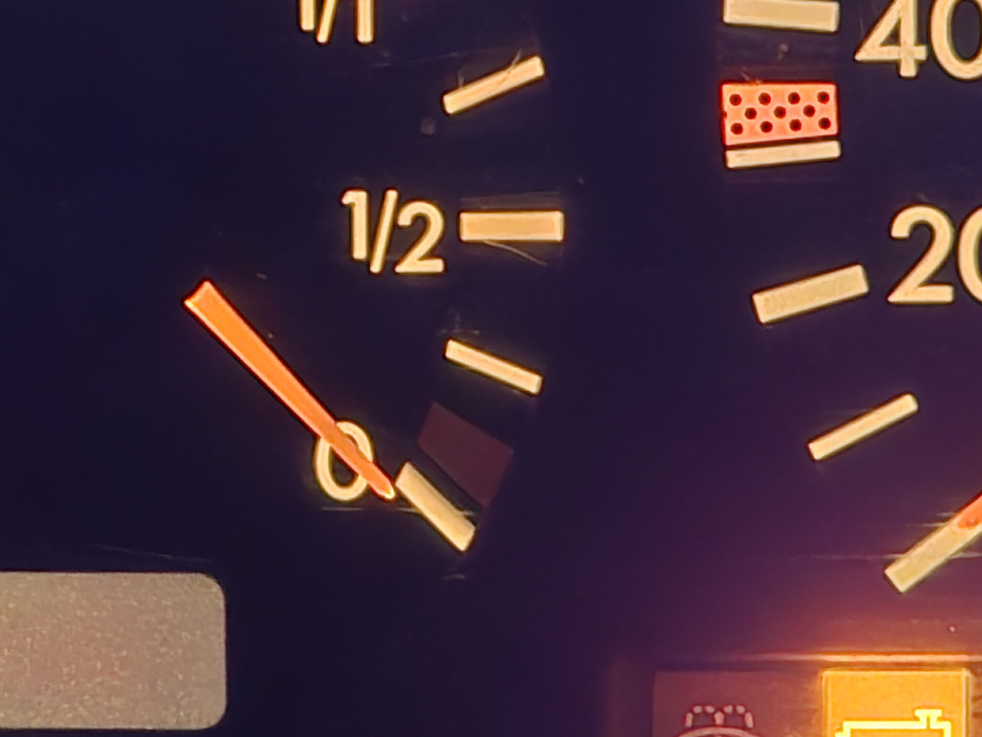 Лампочки приборки. — Mercedes-Benz E-class (W210), 2,3 л, 1997 года ...