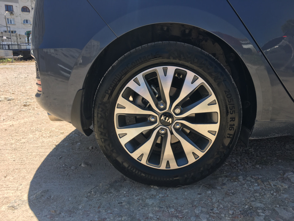 Фото в бортжурнале KIA Ceed (2G)