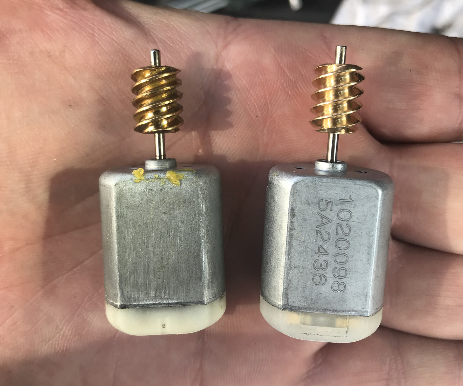 Хонда стрим. Замена щеток на генераторе — Honda Stream (RN), 1,7 л ...