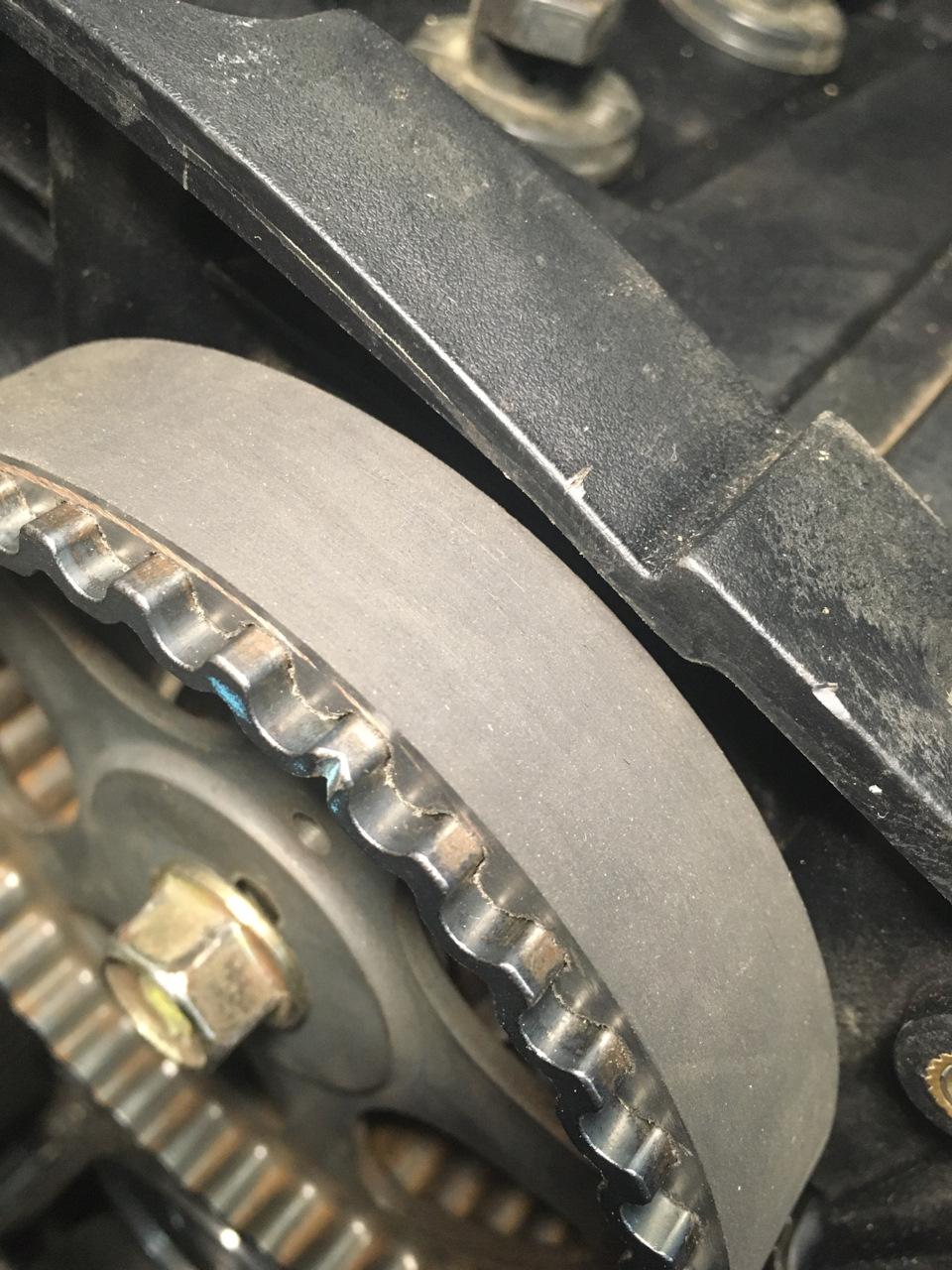 dr23uQOSjYfRIwrBloxk52BHbR0 960 Как открутить шкив коленвала хендай акцент