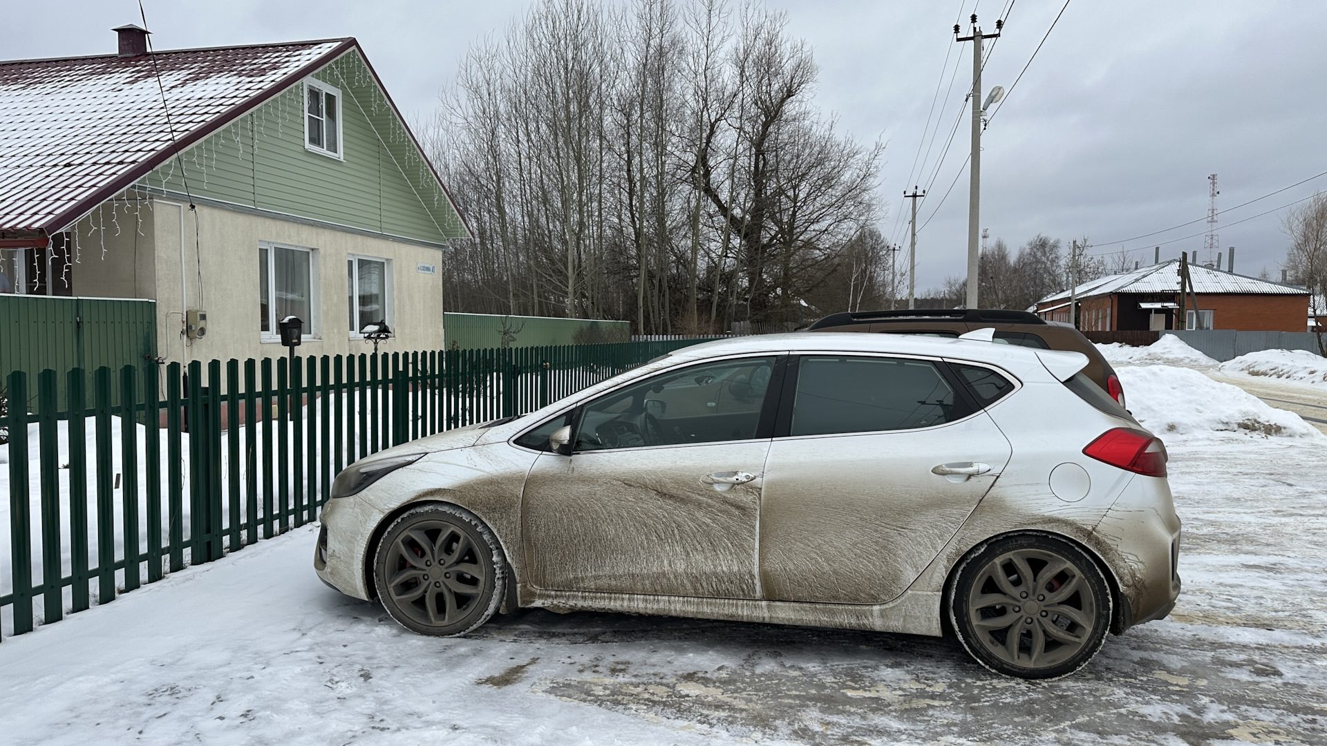 Сломался толкатель лючка бензобака Kia Ceed GT — KIA Ceed GT, 1,6 л ...