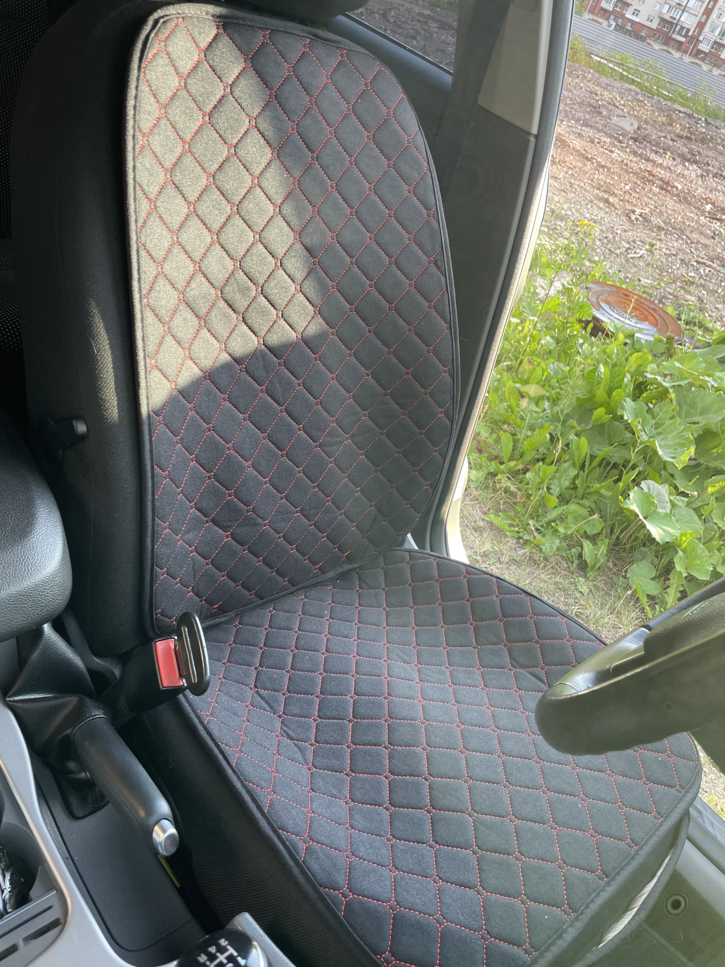 Чехлы на сиденья. — Ford Focus II Sedan, 2 л, 2005 года | аксессуары ...