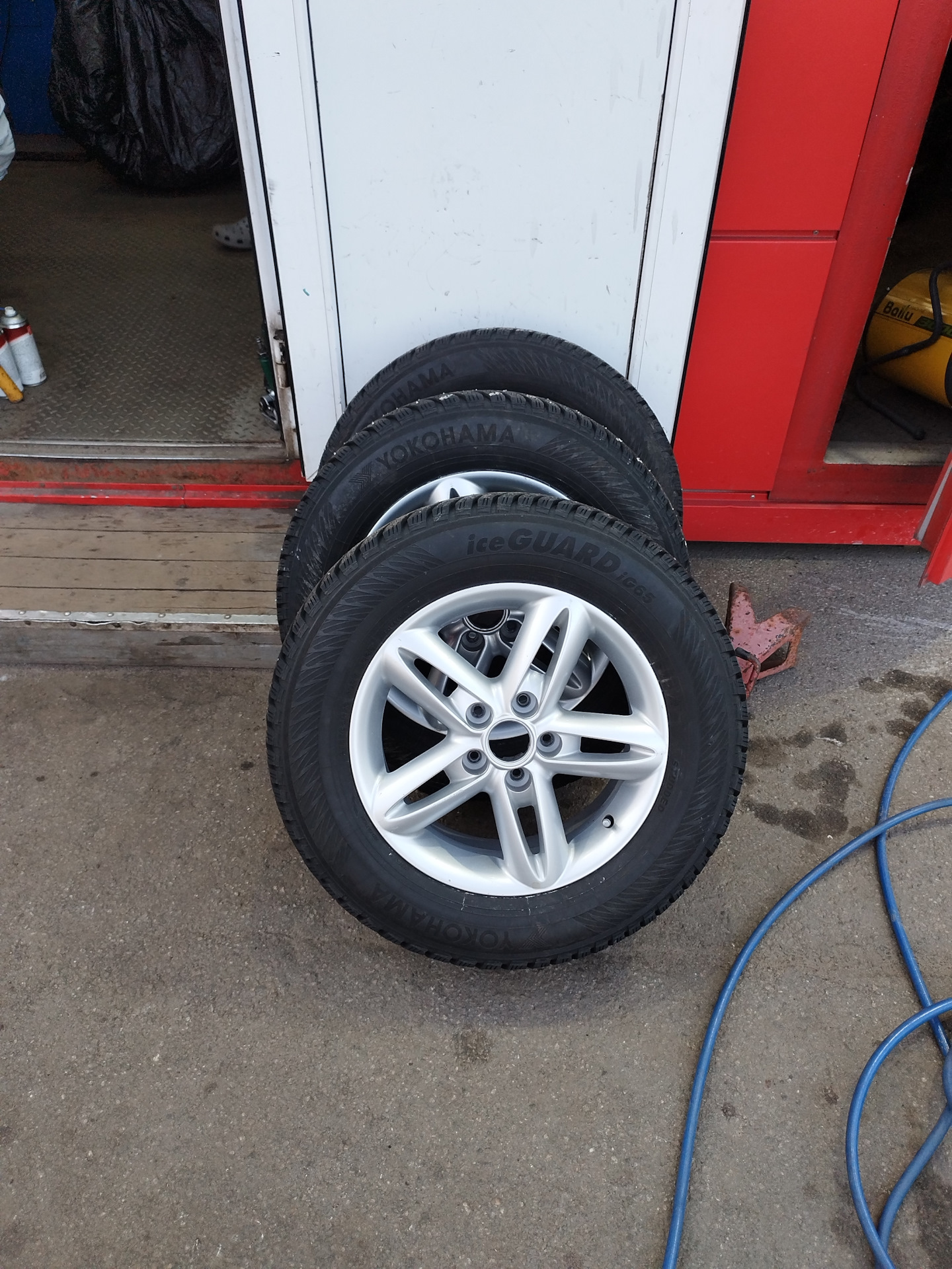 Оригинальные диски на зимнюю резину — SsangYong Actyon (2G), 2 л, 2012 ...