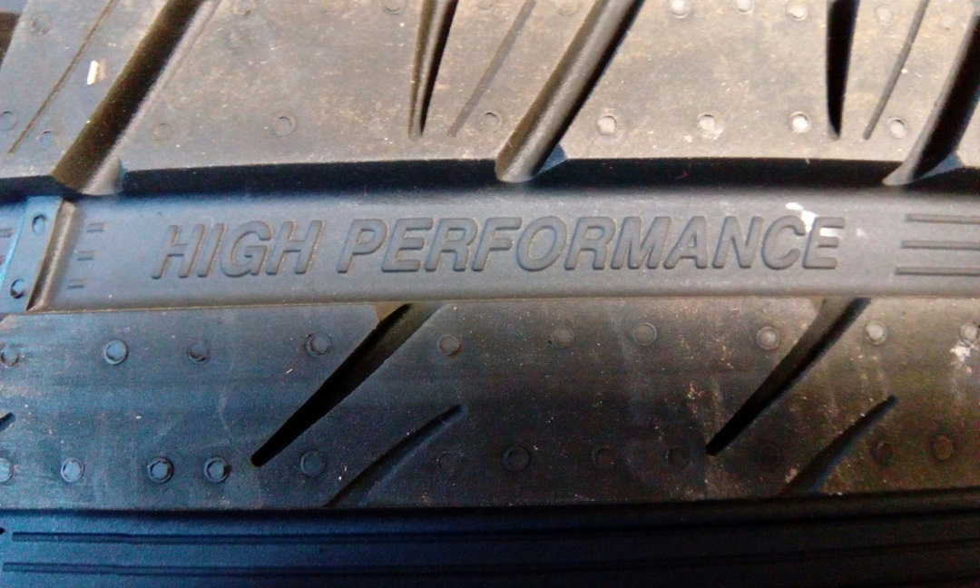 TIGAR HIGH PERFORMANCE 195/55/15 на Фабия 2 — Skoda Fabia Mk2, 1,4 л ...