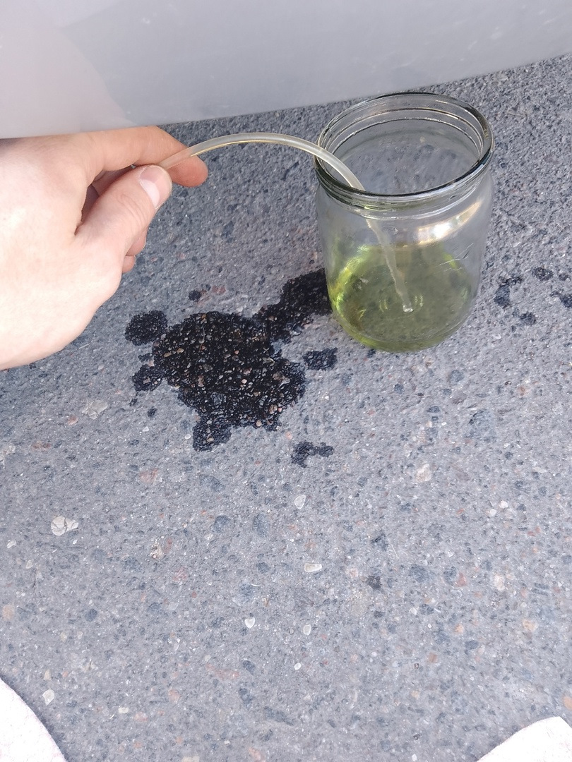 Замена тормозной жидкости в гидроприводе тормозов и сцепления на поло ...