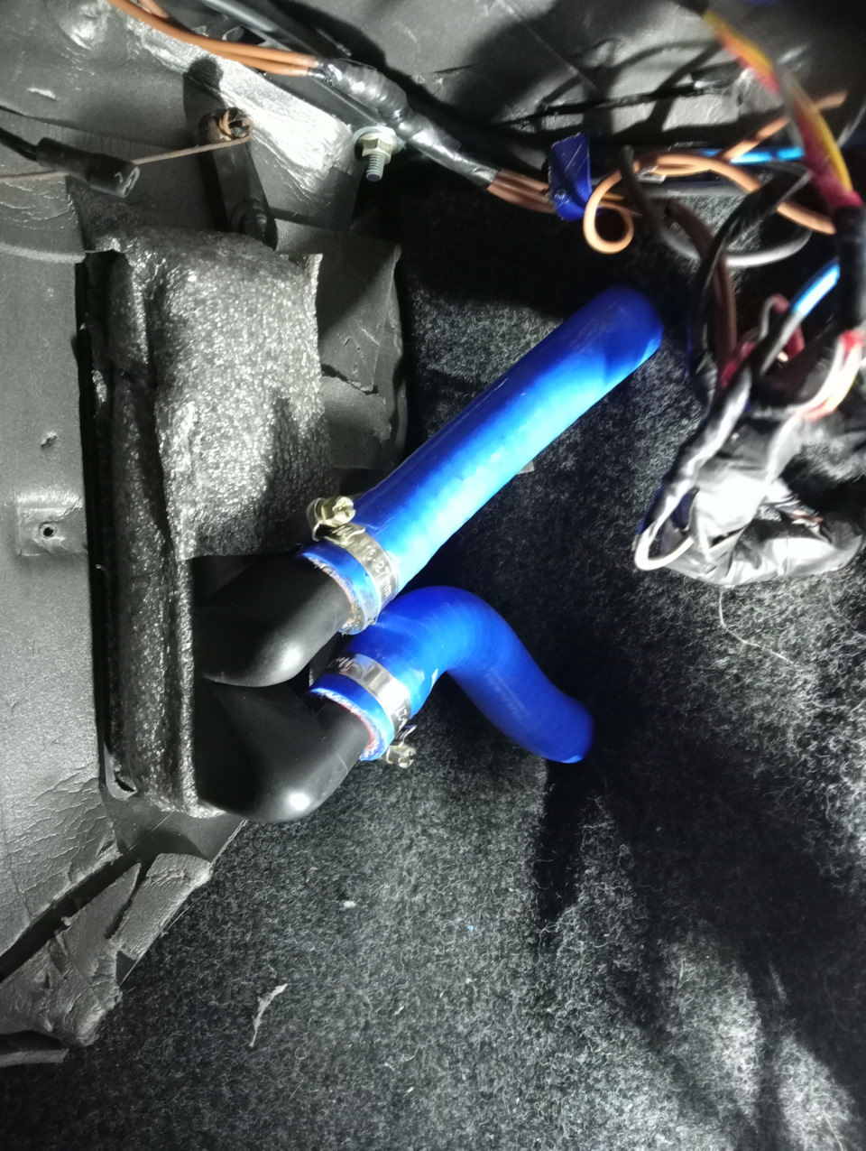 32. Радиатор отопителя — ИЖ 2126, 1,6 л, 2002 года | своими руками | DRIVE2