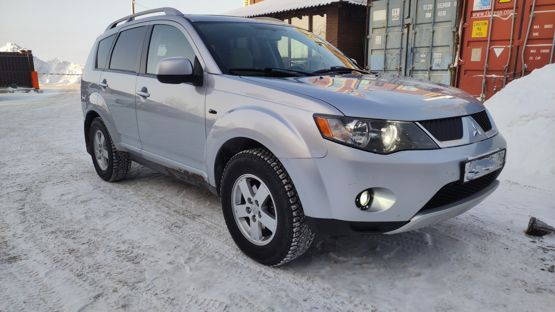 Mitsubishi Outlander XL 2.4 бензиновый 2008 | Японская Нива на DRIVE2