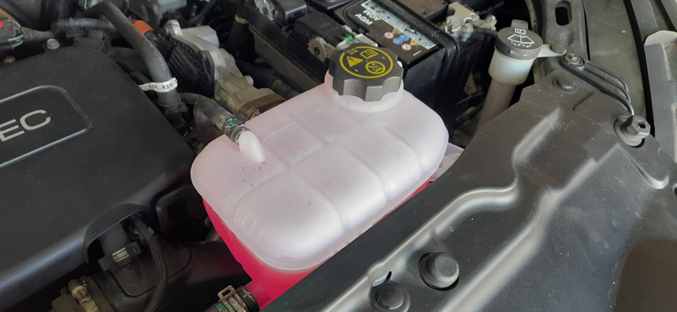 Фото в бортжурнале Opel Mokka (1G)