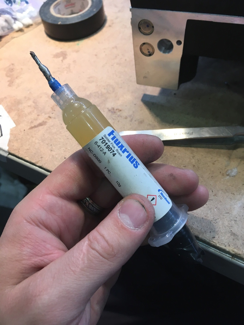 Фото в бортжурнале BMW 5 series (E39)